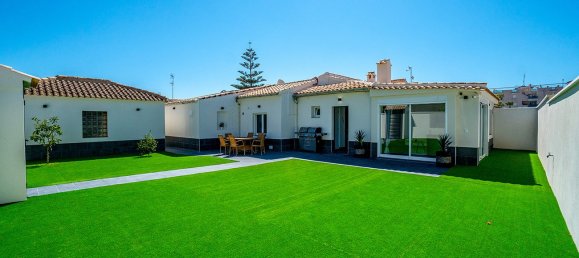 4 غرف نوم فيلا في Cabo Roig, Spain رقم 1042 2