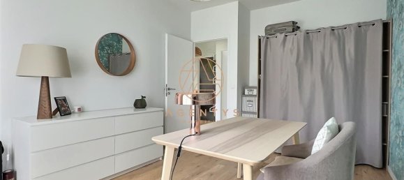 4 bedrooms House in Chennevieres-sur-Marne, France No. 169168 8