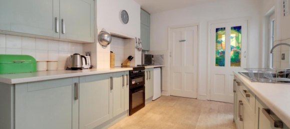 4 bedrooms House in Lympstone, United Kingdom No. 13582 13