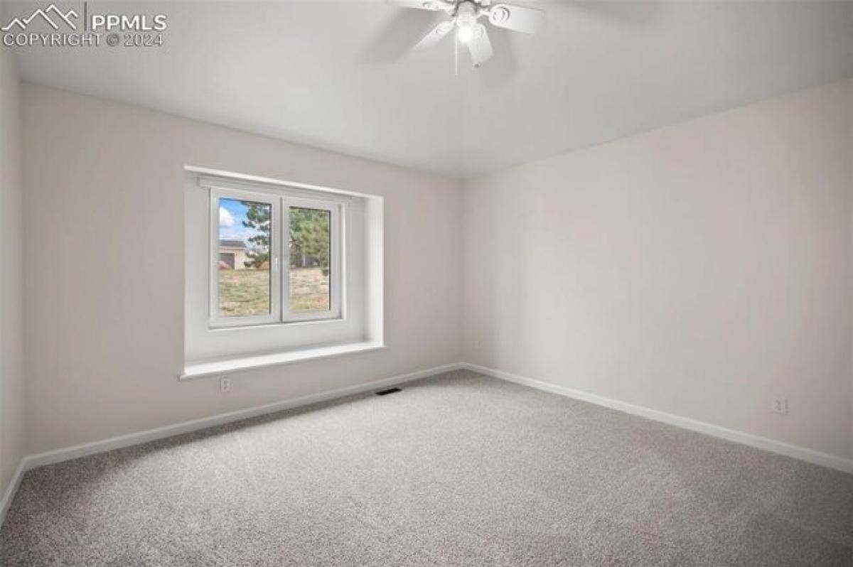 6 bedrooms House in Monument, USA No. 425789