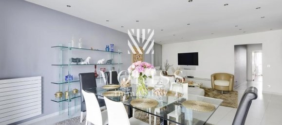 3 bedrooms Apartment in Saint-Mande, France No. 187234 5