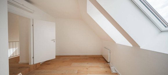 2 rooms Duplex in Wieden, Austria No. 215579 6