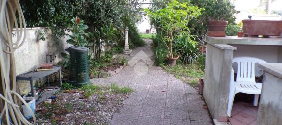 Вилла с 3 спальнями в Анцио, Италия № 190500 25