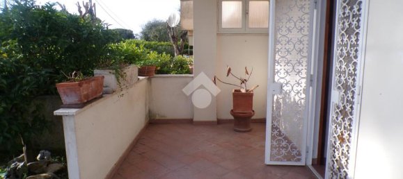 Вилла с 3 спальнями в Анцио, Италия № 190500 4