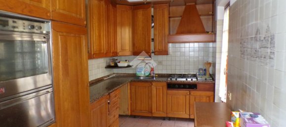 Вилла с 3 спальнями в Анцио, Италия № 190500 8