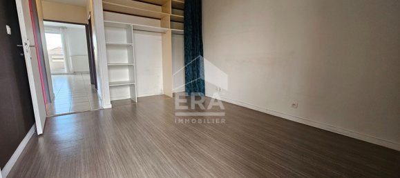 Квартира с 4 комнатами в Нёйи-сюр-Марн, Франция № 328467 6