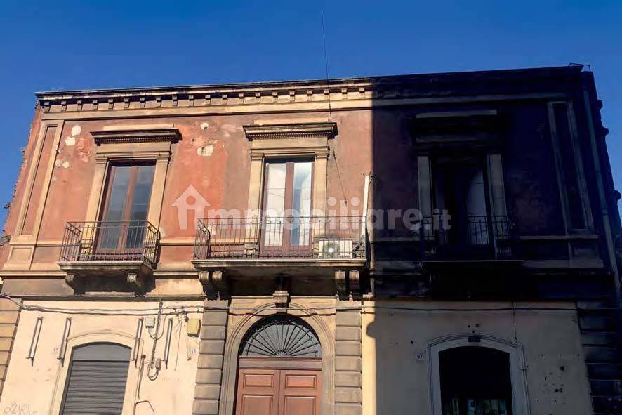 2 bedrooms Apartment in Catania, Italy No. 299359