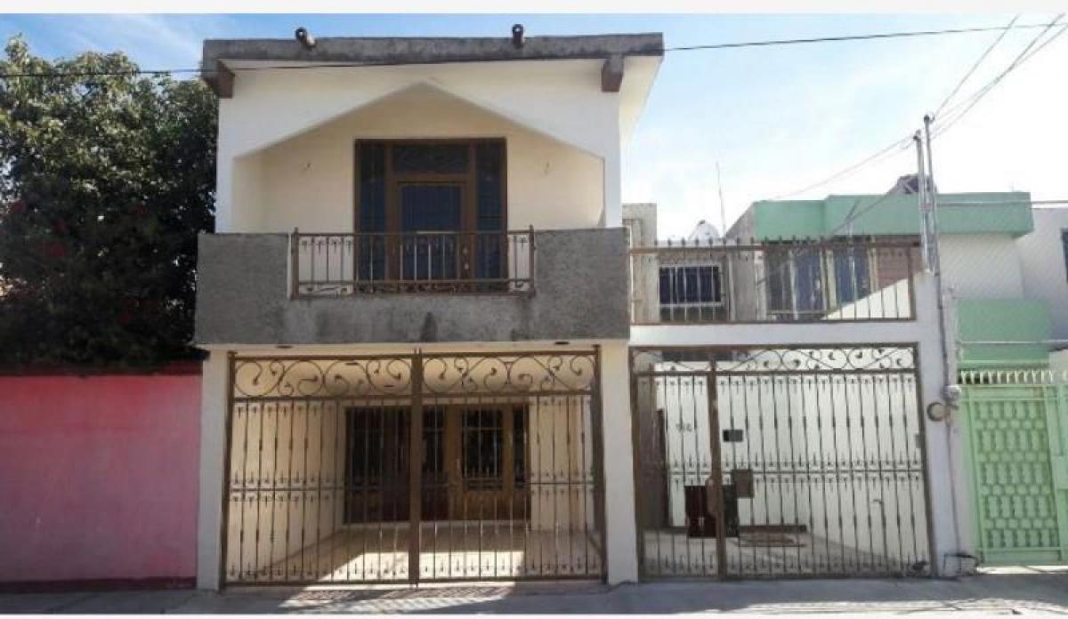 Casa de 4 dormitorios en Guanajuato, Mexico No. 152851