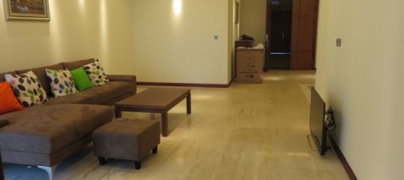 3 bedrooms Apartment in Tay Ho, Vietnam No. 4712 2