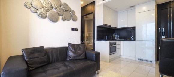 1 bedroom Condo in Pattaya, Thailand No. 10600 3