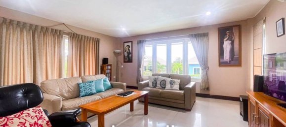 5 bedrooms Villa in Cha-am, Thailand No. 16447 8