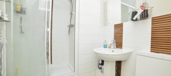 2 bedrooms Apartment in Watford, United Kingdom No. 6094 16