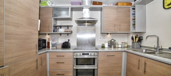 2 bedrooms Apartment in Watford, United Kingdom No. 6094 4