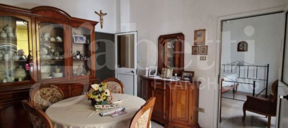 Casa de 2 divisões em Brindisi, Italy N.º 79153 6