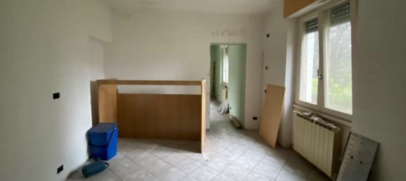 3 rooms Apartment in Garbagnate Milanese, Italy No. 182615 5