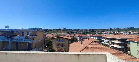 Квартира с 3 спальнями в Сильви, Италия № 372816 37