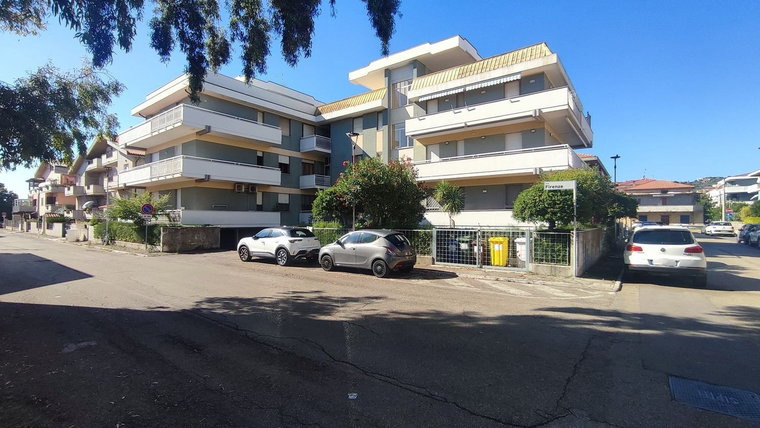 Квартира с 3 спальнями в Сильви, Италия № 372816