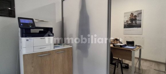 1 room Commercial property in Rome, Italy No. 10019 10