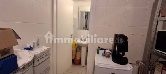 1 room Commercial property in Rome, Italy No. 10019 6