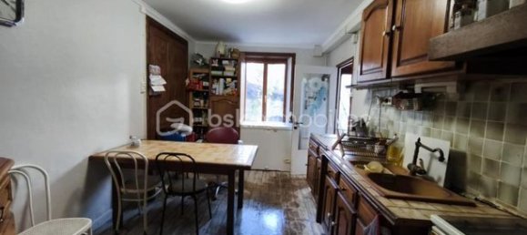 3 bedrooms Apartment in Loire, France No. 302883 8