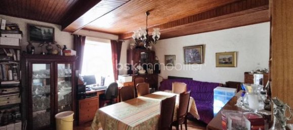 3 bedrooms Apartment in Loire, France No. 302883 9