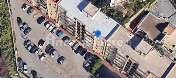 Квартира с 3 спальнями в Мессина, Италия № 39899 4