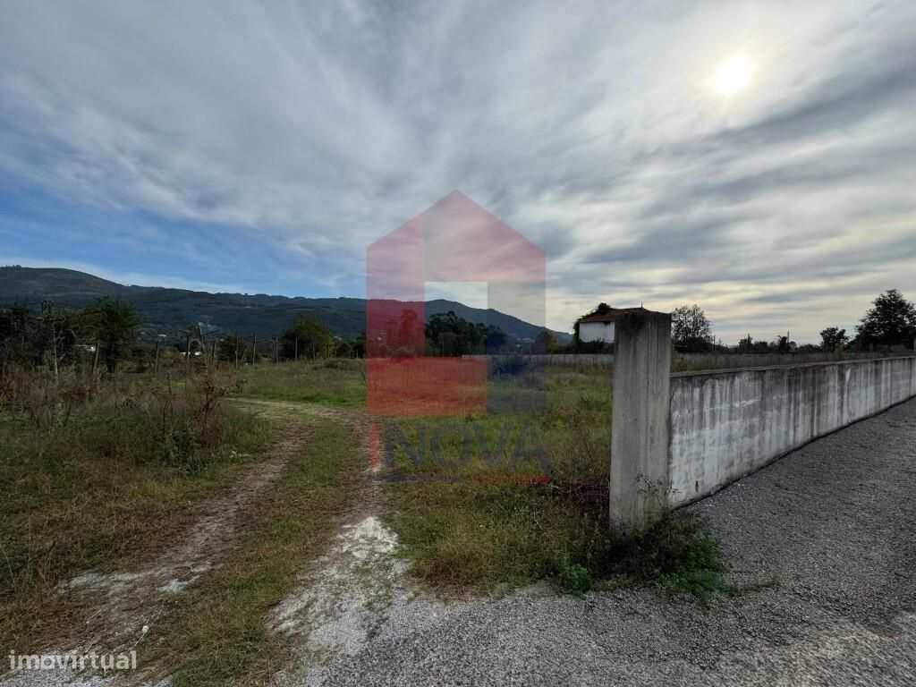  قطعة أرض في Vila Verde, Portugal 1154متر مربع رقم 168741