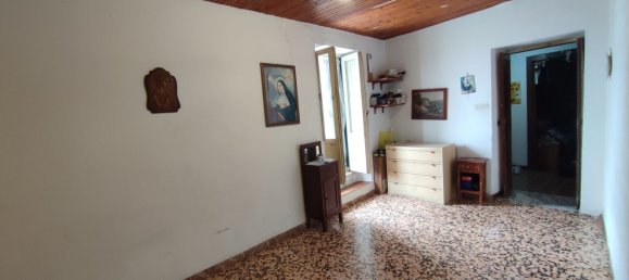 6 bedrooms House in Ricadi, Italy No. 369737 3