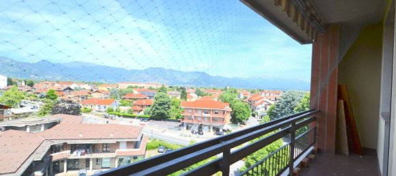 4 rooms Apartment in Pianezza, Italy No. 269439 6