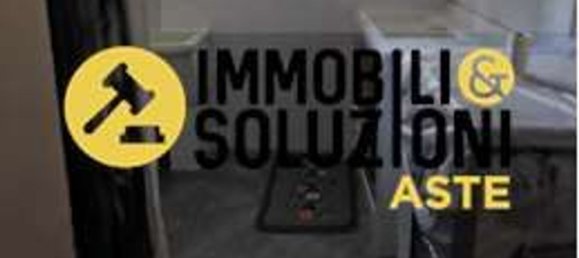 5 rooms House in Gorla Maggiore, Italy No. 98434 29