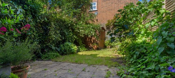 4 bedrooms House in London, United Kingdom No. 14155 3