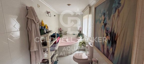 4 bedrooms House in Alicante, Spain No. 163644 13