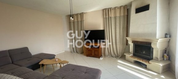 4 bedrooms House in Corroy, France No. 273805 3