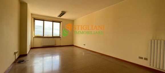 Офис 390м² в Кампобассо, Италия № 125048 21