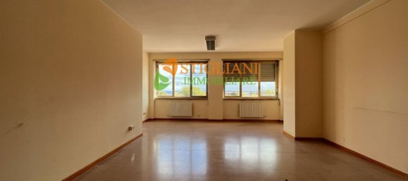 Офис 390м² в Кампобассо, Италия № 125048 19