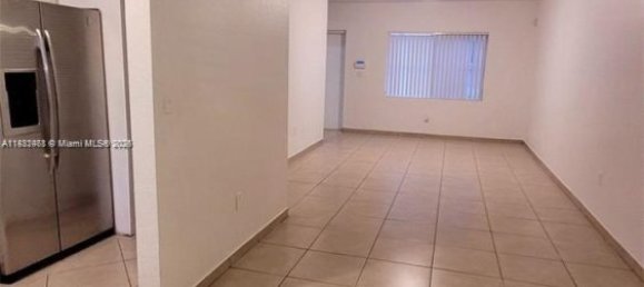 4 Schlafzimmer Gewerbliche Immobilien in Miami, USA, Nr. 614634 10