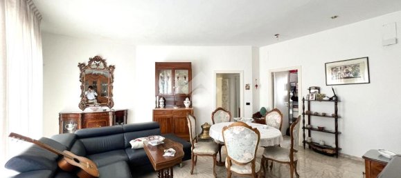 2 Schlafzimmer Wohnung in Bari, Italy, Nr. 112570 9