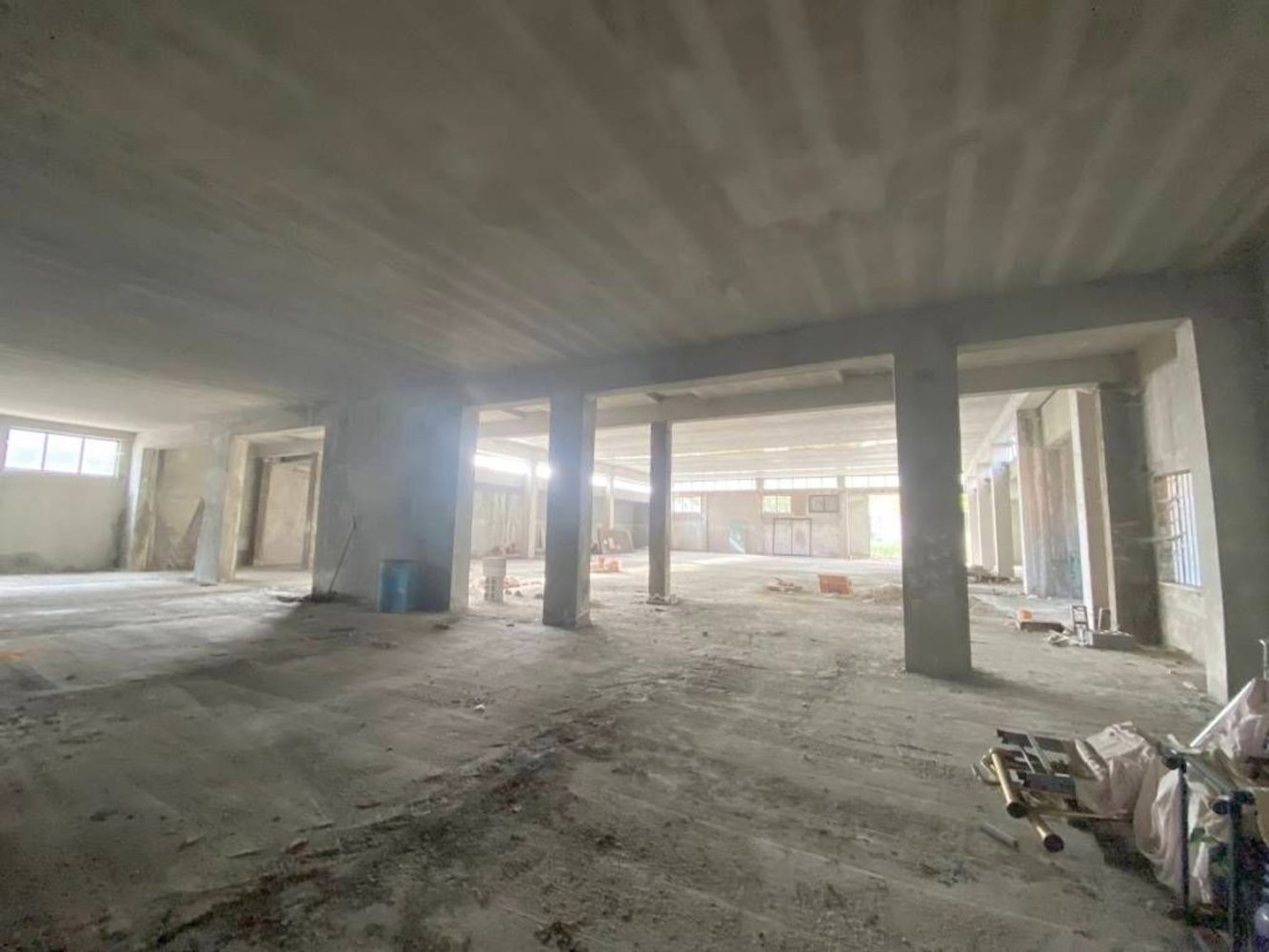 1250m² Warehouse in Piacenza, Italy No. 65410