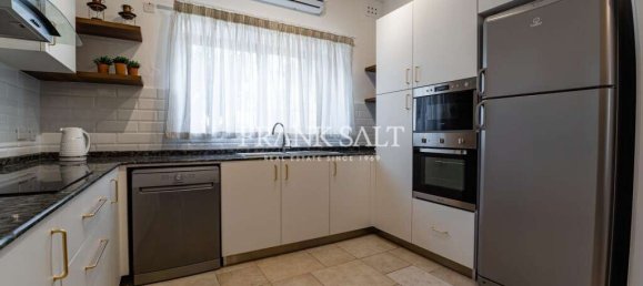 4 bedrooms House in Attard, Malta No. 10192 17