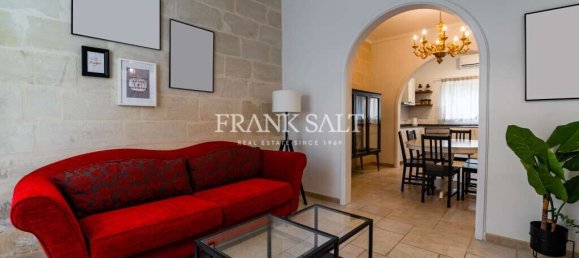 4 bedrooms House in Attard, Malta No. 10192 15