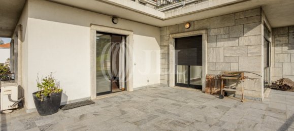 8 bedrooms Villa in Lisbon, Portugal No. 98428 3