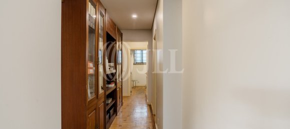 8 bedrooms Villa in Lisbon, Portugal No. 98428 11