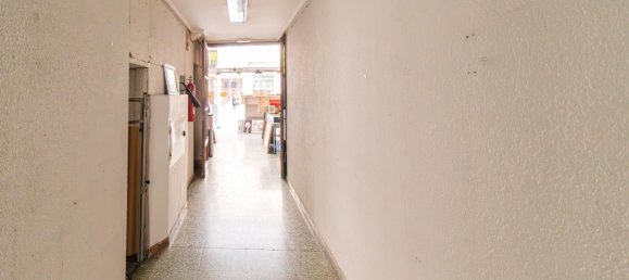 408m² Commercial property in Zaragoza, Spain No. 67587 9