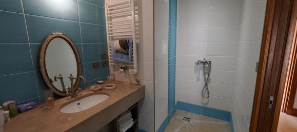 8 Schlafzimmer Haus in Tournus, France, Nr. 201738 39