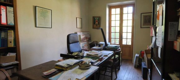 8 Schlafzimmer Haus in Tournus, France, Nr. 201738 18