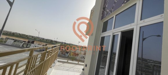 Вилла с 3 спальнями в Дубай, ОАЭ № 24592 8