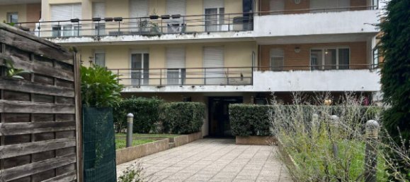 1 bedroom Apartment in Rosny-sous-Bois, France No. 168654 5