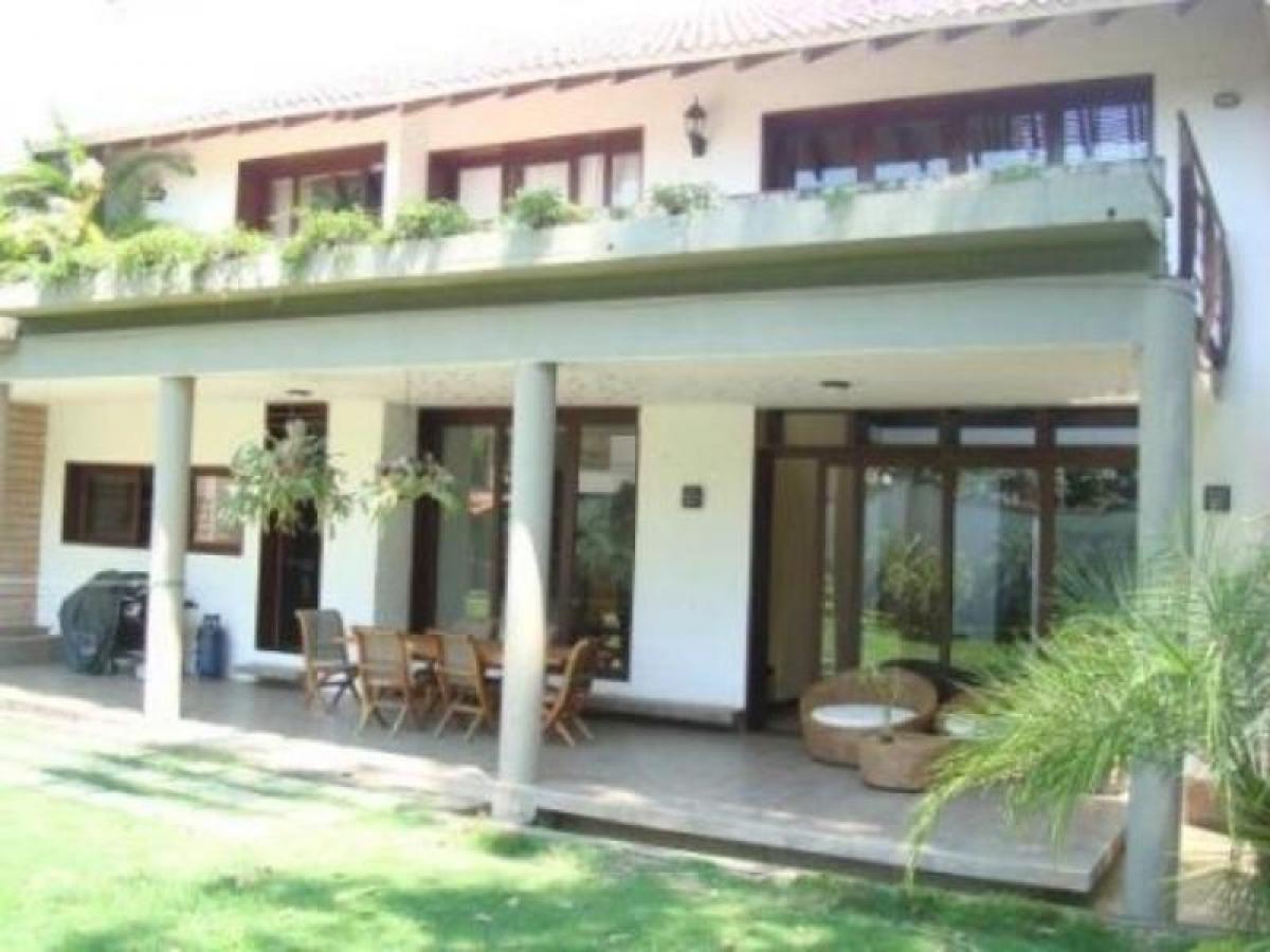 3 bedrooms House in Valle del Cauca, Colombia No. 6438