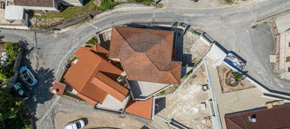 4 bedrooms House in Rio Caldo, Portugal No. 167825 5