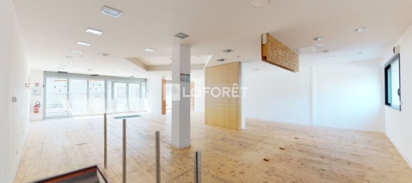 1 غرف نوم عقار تجاري في Lingolsheim, France رقم 92810 4